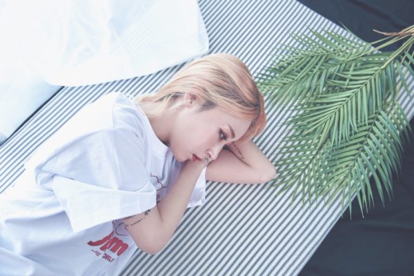 Mamamoo S Moon Byul Reveals Teaser For Selfish Ft Red Velvet S Seulgi