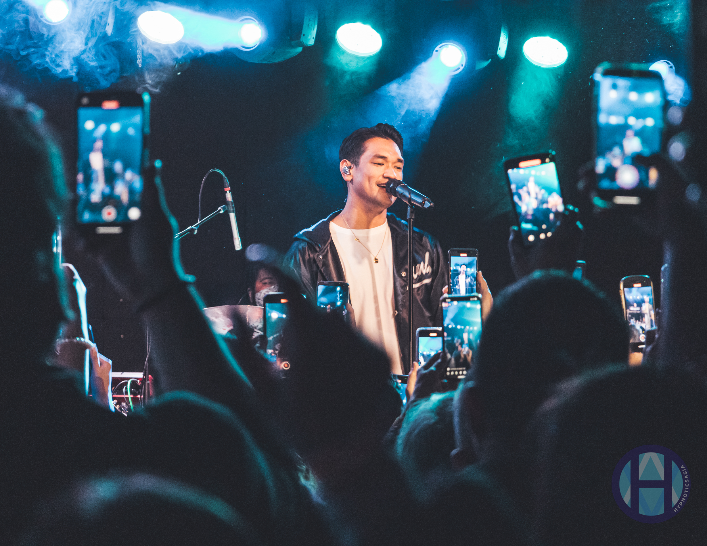 Afgan in Los Angeles at the Moroccan Lounge